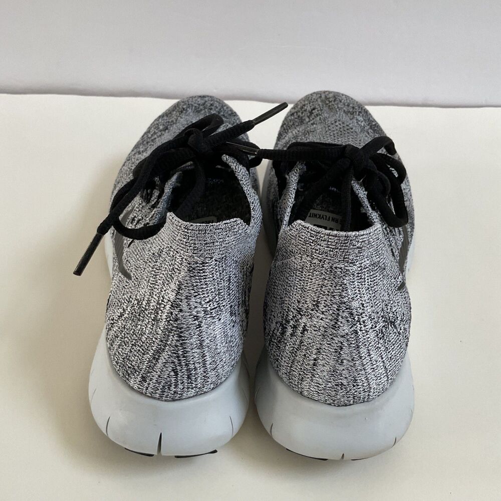 Nike Free RN Flyknit Women's Size 8 US Black White Oreo Running Shoes 880844-101 - Picture 8 of 10